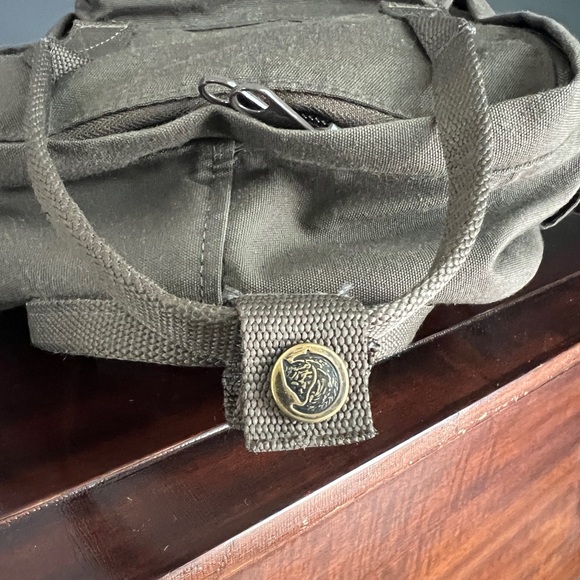fjallraven re-kanken special edition mini backpack Kanken The shoulder straps are adjustable Fjallraven - Re-Kanken Mini Special